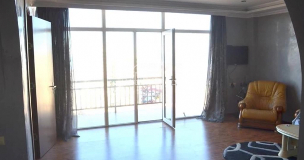 Пәтер 80 м² - Александра Пушкин, Batumi, Грузия