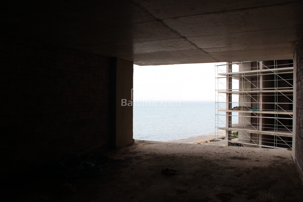 Пәтер 42.29 м² - Лех және Мария Качинский, Batumi, Грузия
