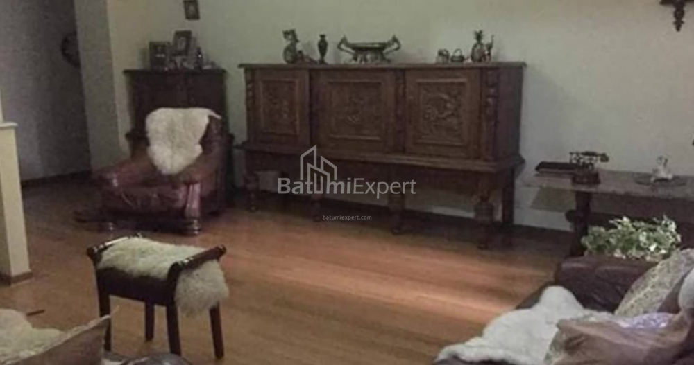 Пәтер 220 м² - Луки Асатиани, Batumi, Грузия