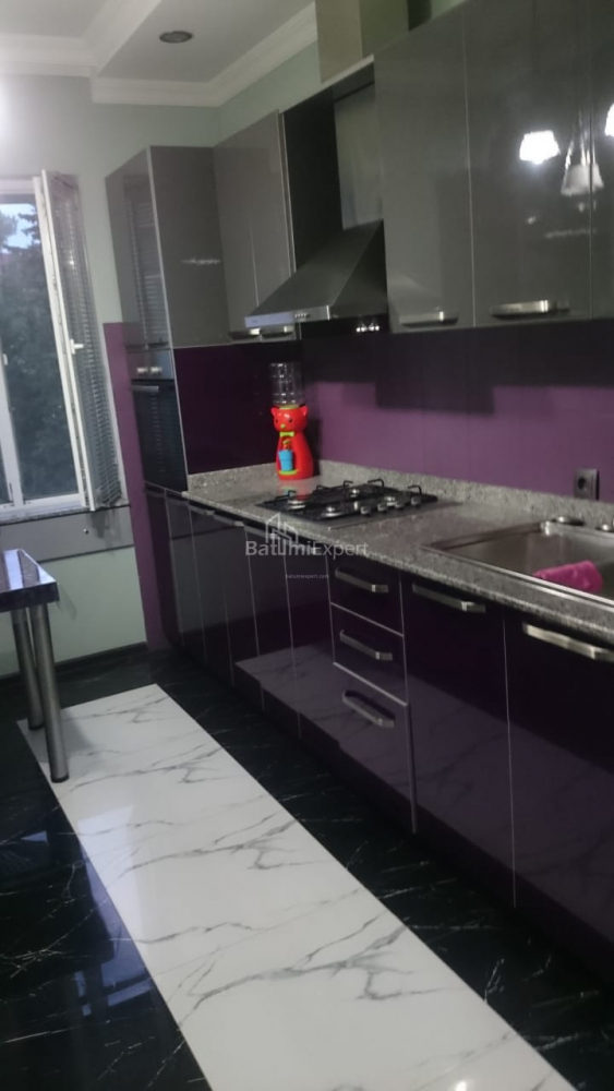Пәтер 60 м² - Шериф Химшиашвили, Batumi, Грузия