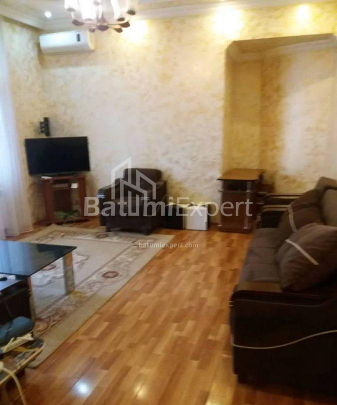 Пәтер 100 м² - Шериф Химшиашвили, Batumi, Грузия