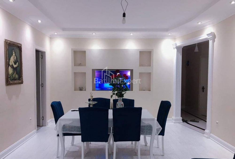 Пәтер 86 м² - Александра Пушкин, Batumi, Грузия