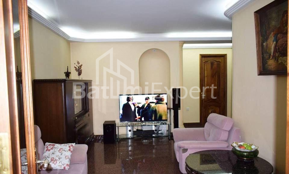 Пәтер 82 м² - Галактион Табидзе, Batumi, Грузия