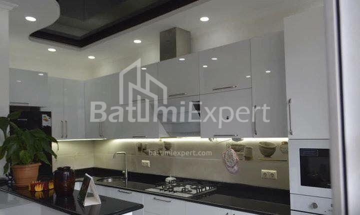 Пәтер 80 м² - Илья Чавчавадзе, Batumi, Грузия