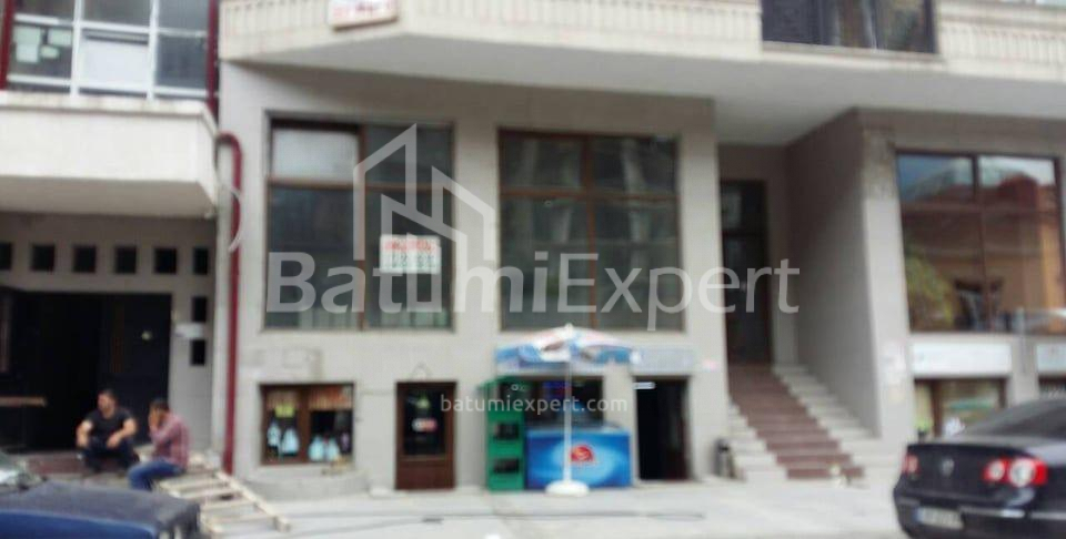 Пәтер 212 м² - Король Парнаваз, Batumi, Грузия