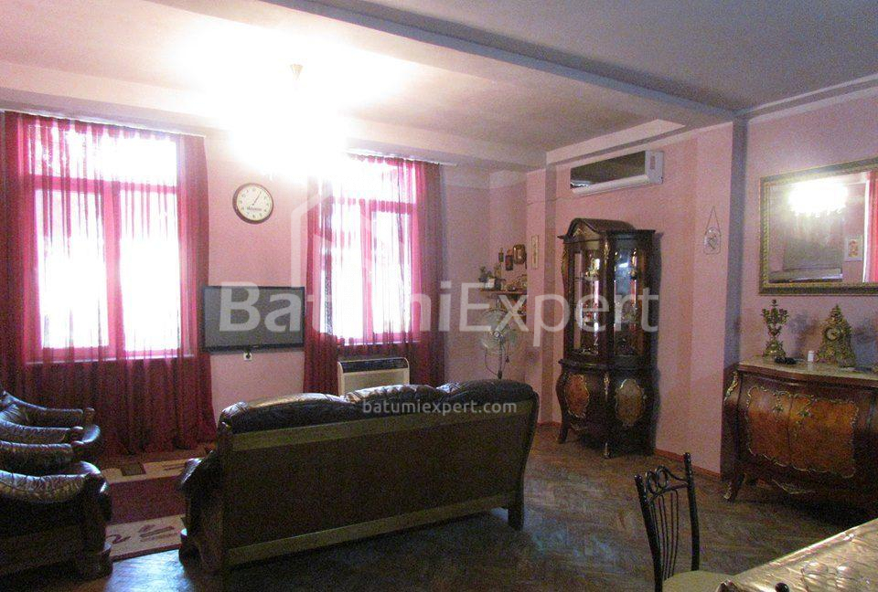 Пәтер 100 м² - Иване Джавахишвили, Batumi, Грузия