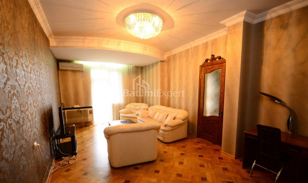 Пәтер 95 м² - Нико Пиросмани, Batumi, Грузия