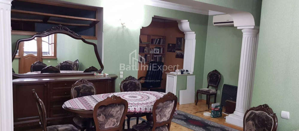 Пәтер 90 м² - Вахтанг Горгасали, Batumi, Грузия