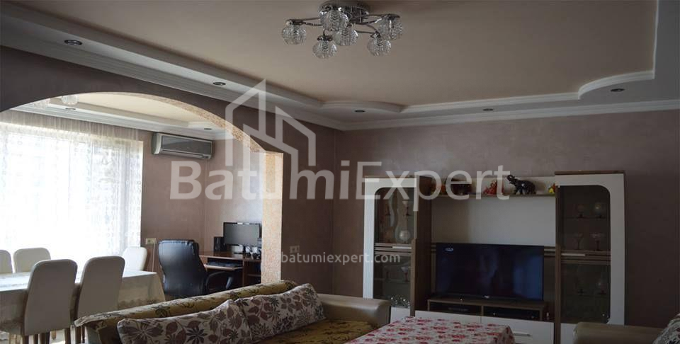 Пәтер 100 м² - Михаил Лермонтов, Batumi, Грузия