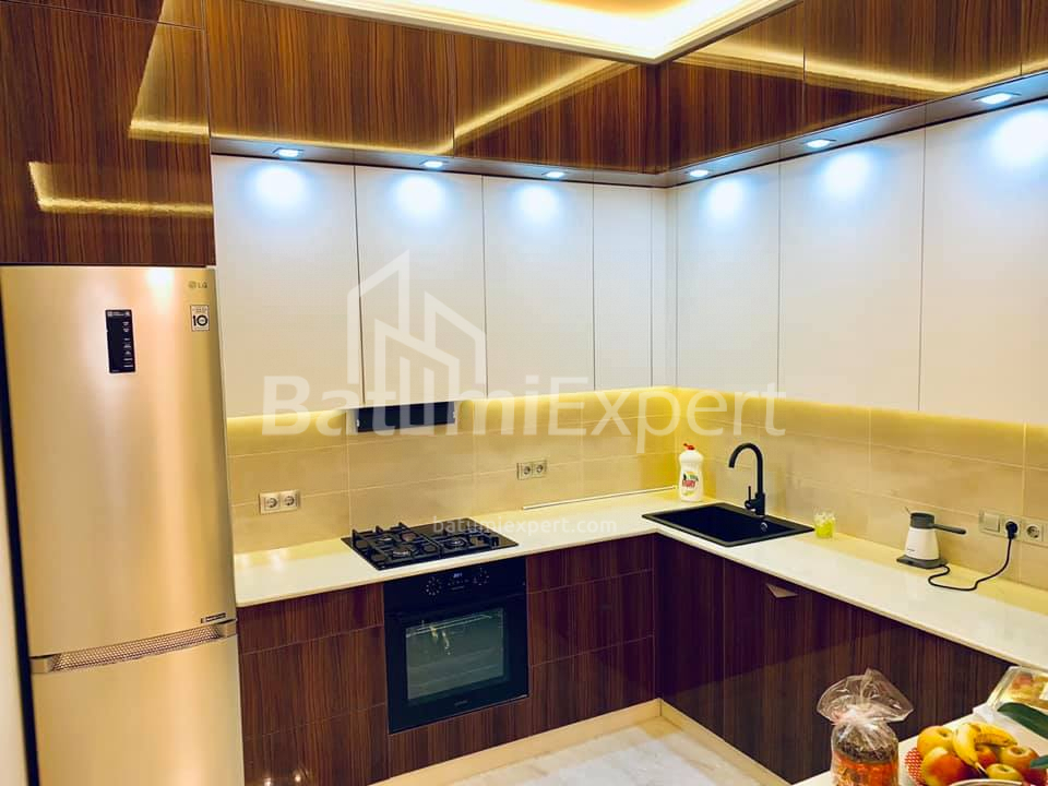 Пәтер 102 м² - Илья Чавчавадзе, Batumi, Грузия