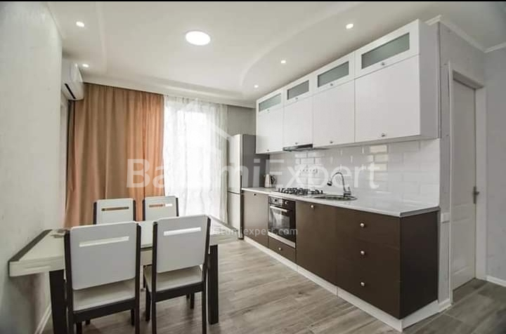 Пәтер 71 м² - Дэвид Агмашенебели, Batumi, Грузия