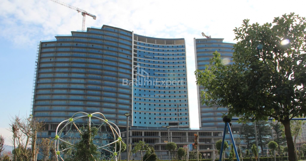 Пәтер 75.57 м² - Лех және Мария Качинский, Batumi, Грузия