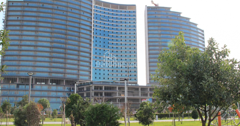 Пәтер 75.57 м² - Лех және Мария Качинский, Batumi, Грузия