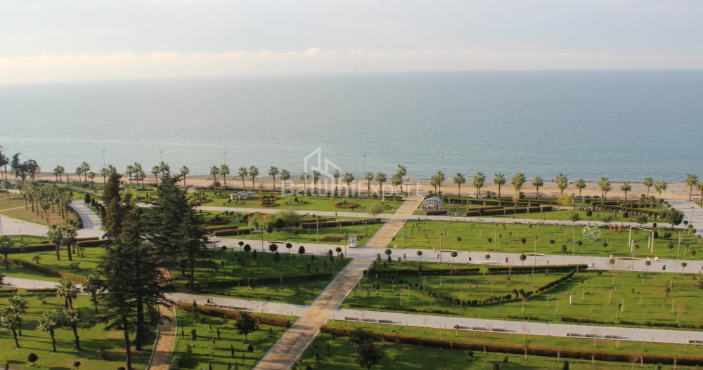 Пәтер 75.75 м² - Лех және Мария Качинский, Batumi, Грузия