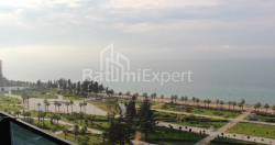 Пәтер 75.86 м² - Лех және Мария Качинский, Batumi, Грузия
