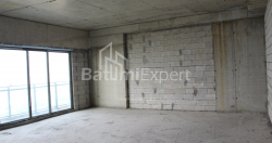 Пәтер 2-комн 75.9 m² - Лех және Мария Качинский, Batumi