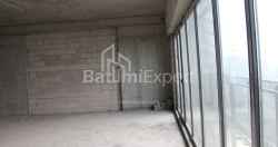 Пәтер 75.86 м² - Лех және Мария Качинский, Batumi, Грузия