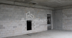 Пәтер 75.86 м² - Лех және Мария Качинский, Batumi, Грузия