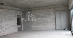 Пәтер 75.86 м² - Лех және Мария Качинский, Batumi, Грузия