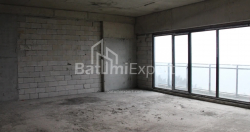 Пәтер 75.86 м² - Лех және Мария Качинский, Batumi, Грузия