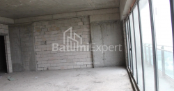Пәтер 75.86 м² - Лех және Мария Качинский, Batumi, Грузия