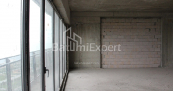 Пәтер 2-комн 75.9 m² - Лех және Мария Качинский, Batumi