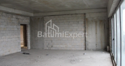 Пәтер 75.86 м² - Лех және Мария Качинский, Batumi, Грузия