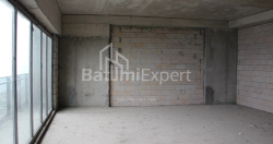 Пәтер 75.89 м² - Лех және Мария Качинский, Batumi, Грузия