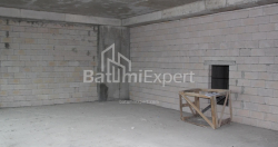 Пәтер 75.89 м² - Лех және Мария Качинский, Batumi, Грузия