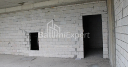 Пәтер 75.89 м² - Лех және Мария Качинский, Batumi, Грузия
