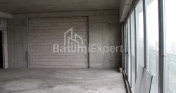 Пәтер 76.07 м² - Лех және Мария Качинский, Batumi, Грузия
