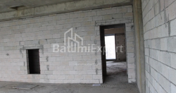 Пәтер 76.12 м² - Лех және Мария Качинский, Batumi, Грузия