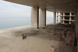 Пәтер 2-комн 125.4 m² - Лех және Мария Качинский, Batumi