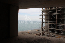 Пәтер 42.75 м² - Лех және Мария Качинский, Batumi, Грузия