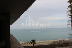 Пәтер 2-комн 63 m² - Лех және Мария Качинский, Batumi