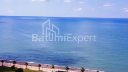 Тұрғызылып жатқан объект 3-комн 70.5 m² - Лех және Мария Качинский, Batumi