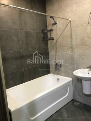 Пәтер 2-комн 84 m² - Дэвид Агмашенебли, Batumi