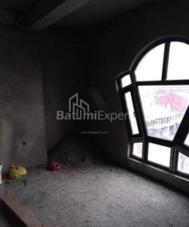 Пәтер 2-комн 85 m² - Петра Меликишвили, Batumi