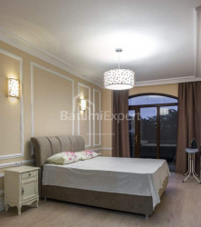 Пәтер 4-комн 140 m² - Юрьевская, Batumi