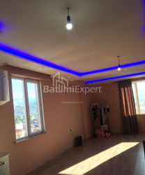 Пәтер 40 м² - Дэвид Агмашенебли, Batumi, Грузия