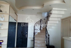 Пәтер 3-комн 75 m² - Юрьевская, Batumi