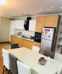 Пәтер 4-комн 147 m² - Шериф Химшиашвили, Batumi