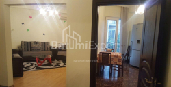 Пәтер 2-комн 70 m² - Юрьевская, Batumi