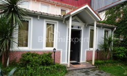 Пәтер 3-комн 75 m² - Юрьевская, Batumi