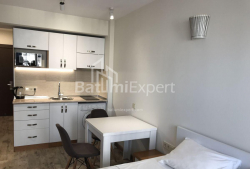 Пәтер 1-комн 30 m² - Юрьевская, Batumi