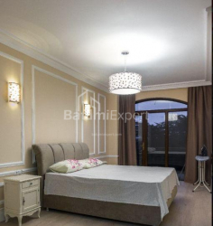 Пәтер 4-комн 140 m² - Юрьевская, Batumi