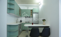 Пәтер 2-комн 40 m² - Юрьевская, Batumi