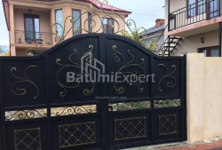 Пәтер 8-комн 200 m² - Юрьевская, Batumi