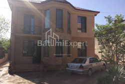 Пәтер 8-комн 200 m² - Юрьевская, Batumi
