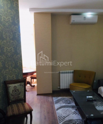 Пәтер 2-комн 60 m² - Юрьевская, Batumi